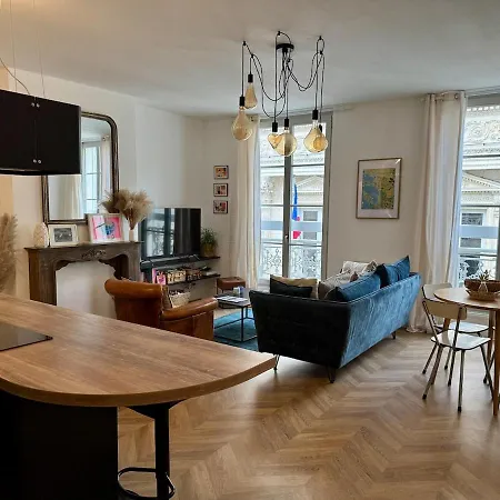 Apartment De Charme T3 Hyper Centre Rochelais *