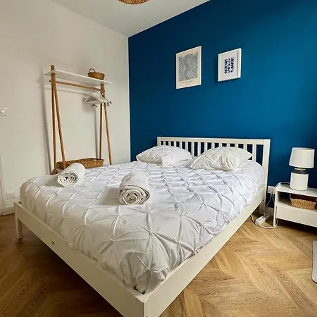 Apartment De Charme T3 Hyper Centre Rochelais *