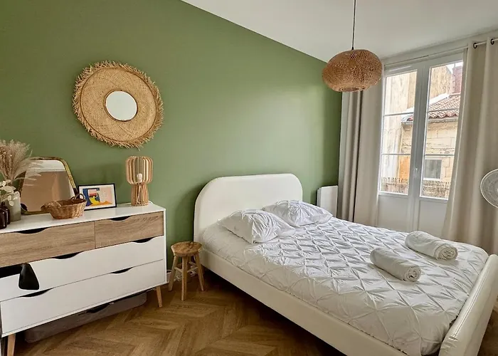 De Charme T3 Hyper Centre Rochelais Apartment